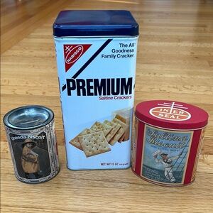 Vintage & Reproduction Nabisco and Uneeda Biscuit Tins